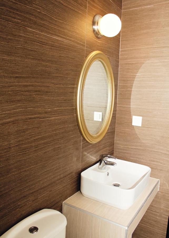 Elia Beach Modern Suites Флогита Экстерьер фото